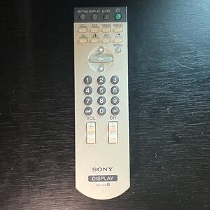 Genuine Sony RM-333 Display Remote Control Not Tested